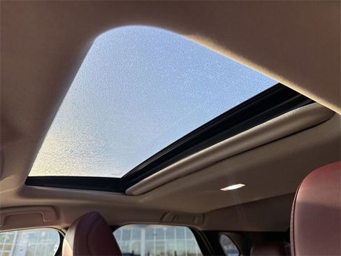 Used 2022 MAZDA CX-30 AWD 2.5 S w/ Preferred Package image 23