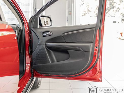 Used 2020 Dodge Journey Crossroad FWD image 41