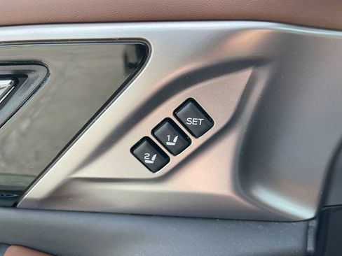 Used 2020 Subaru Outback Touring AWD/4WD image 30