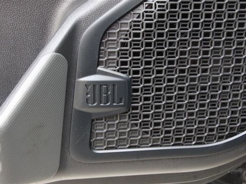 Used 2024 Toyota Tacoma SR5 image 33