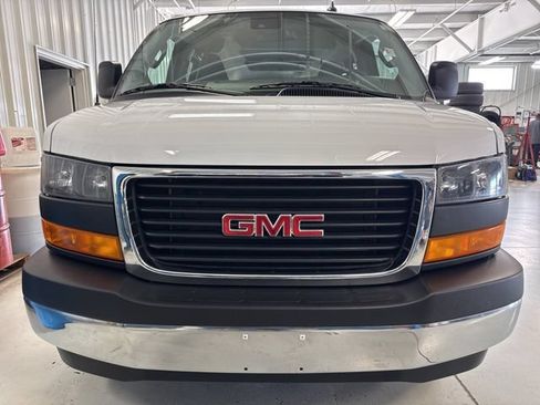 Used 2025 GMC Savana 3500 LT w/ LT Preferred Equipment Group RWD image 26