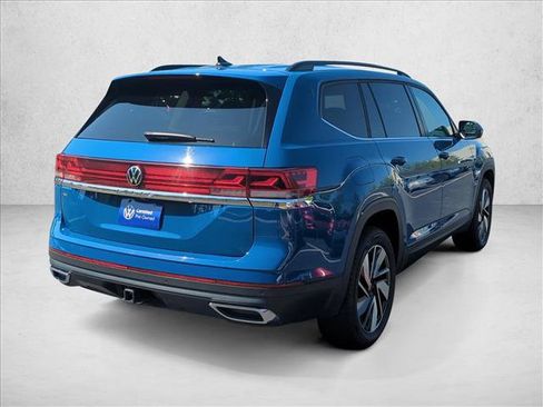 Used 2026 Volkswagen Atlas SE FWD image 5