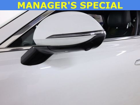 Used 2022 Genesis GV70 2.5T w/ Advanced Package AWD/4WD image 73