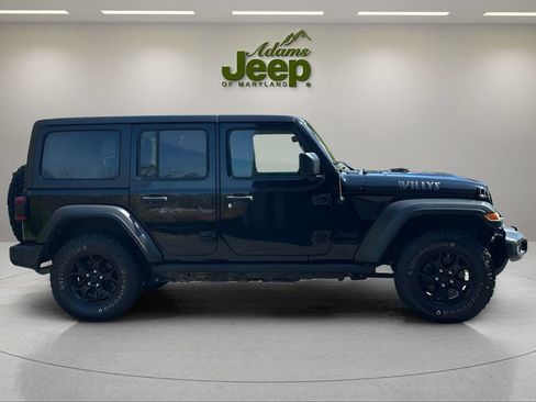 Used 2021 Jeep Wrangler Unlimited Sport AWD/4WD image 7