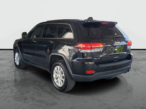 Certified 2022 Jeep Grand Cherokee Laredo E AWD/4WD image 3