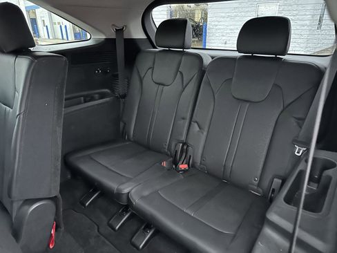Used 2022 Kia Sorento S w/ Panoramic Sunroof Package AWD/4WD image 13