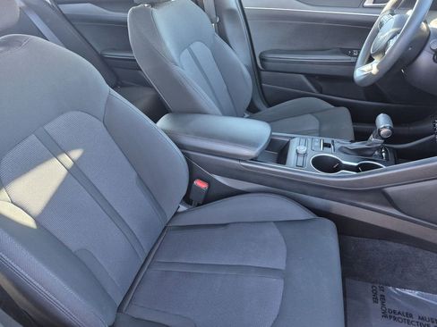 Certified 2022 Kia K5 LXS image 17
