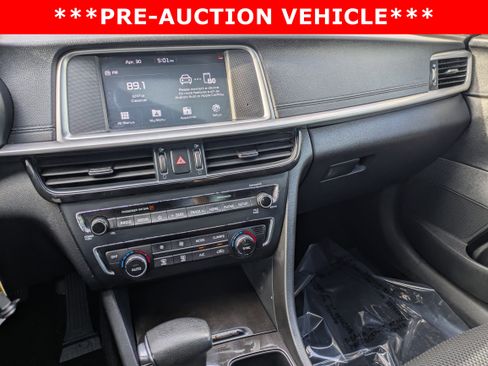 Used 2020 Kia Optima LX FWD image 19