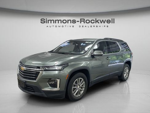 Used 2022 Chevrolet Traverse LT AWD/4WD image 1