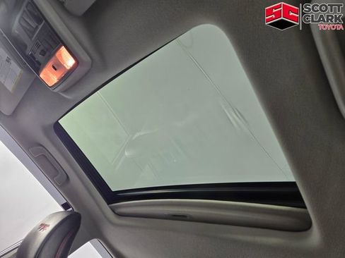 Used 2019 Toyota 4Runner TRD Off-Road Premium image 17