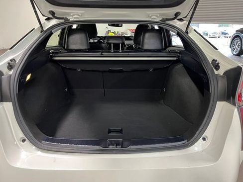 Used 2016 Toyota Prius Four w/ Advanced Technology Package FWD image 15
