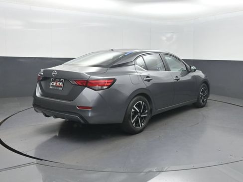 Used 2025 Nissan Sentra SV FWD image 27