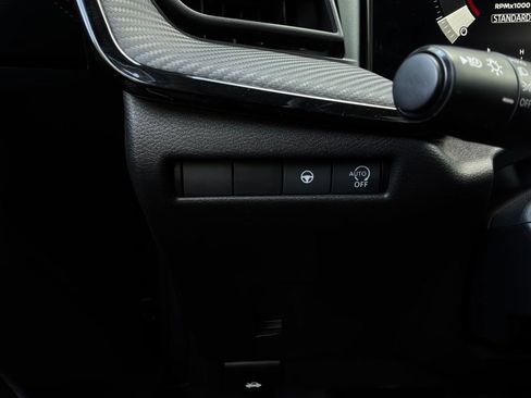 Used 2026 Nissan Kicks SR FWD image 22
