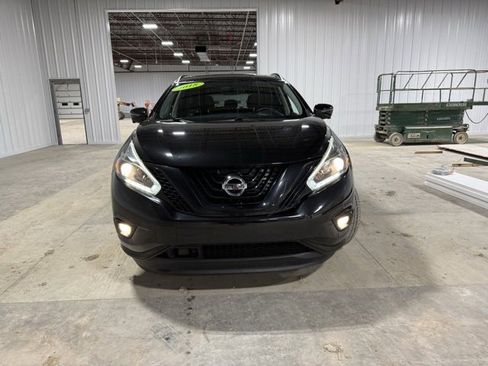 Used 2018 Nissan Murano SL image 2