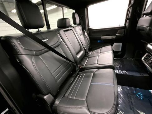 Used 2024 Ford F150 Platinum image 24