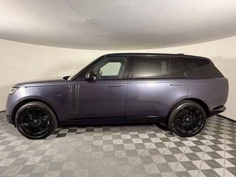 New 2025 Land Rover Range Rover Long Wheelbase SE image 4