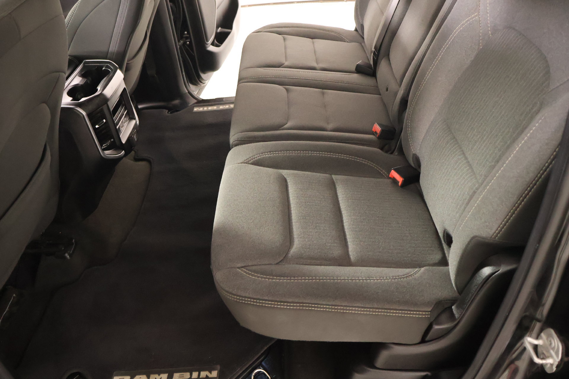 Used 2020 RAM 1500 Big Horn AWD/4WD image 12