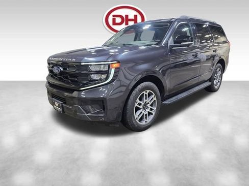 Used 2025 Ford Expedition Active AWD/4WD image 13