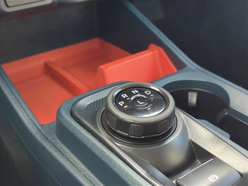 Certified 2024 Ford Maverick XLT w/ XLT Luxury Package image 12