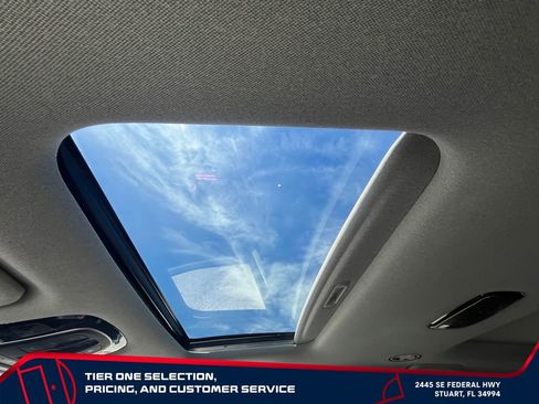 Used 2024 Hyundai Palisade Limited AWD/4WD image 36
