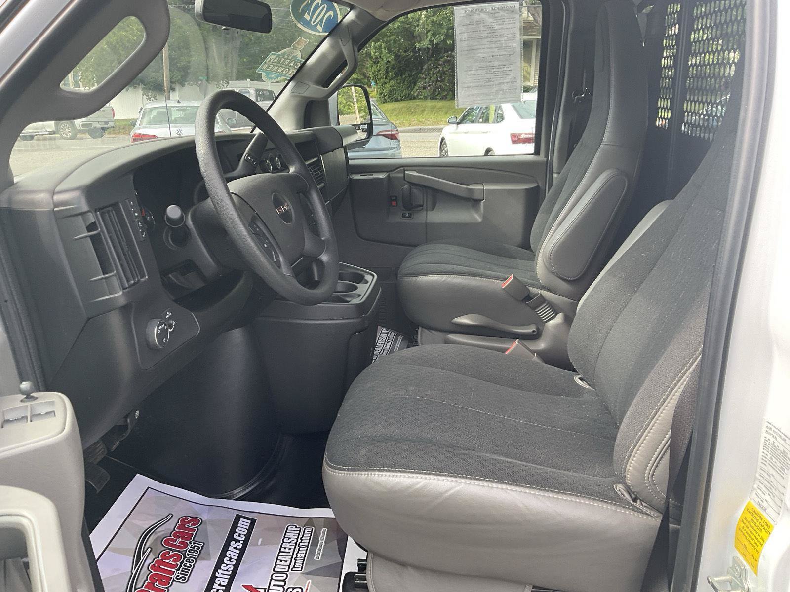 Used 2025 GMC Savana 2500 w/ Driver Convenience Package RWD image 11
