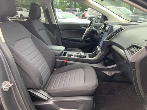 Used 2024 Ford Edge SE AWD/4WD image 16