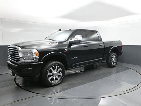 Used 2024 RAM 2500 Limited image 1