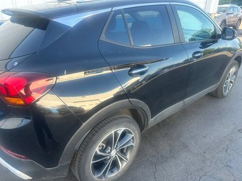 Used 2023 Buick Encore GX Select AWD/4WD image 6