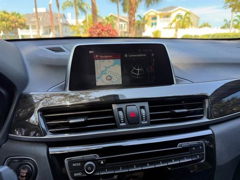 Used 2018 BMW X1 sDrive28i FWD image 23