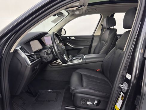 Used 2019 BMW X7 xDrive40i w/ Premium Package image 17