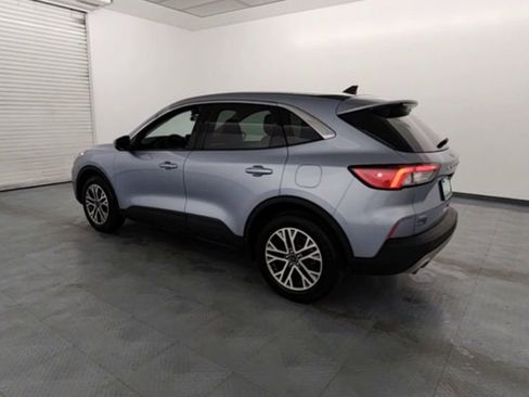 Used 2022 Ford Escape SEL image 6