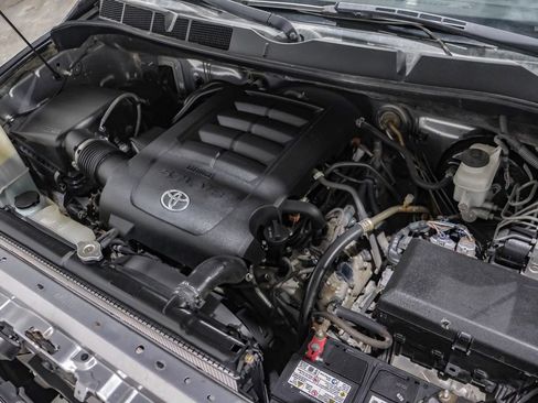 Used 2013 Toyota Tundra 2WD CrewMax image 49