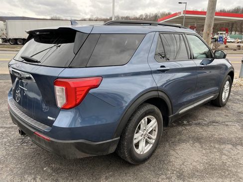 Used 2020 Ford Explorer XLT w/ Class III Trailer Tow Package image 6
