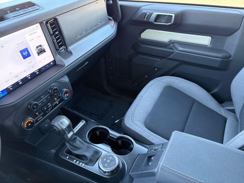 Used 2026 Ford Bronco 2-Door AWD/4WD image 19