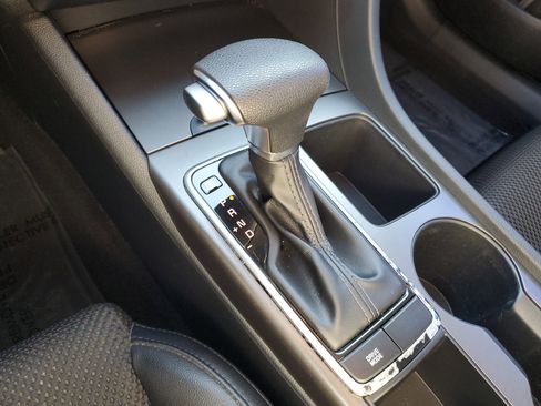 Used 2019 Kia Optima S image 35