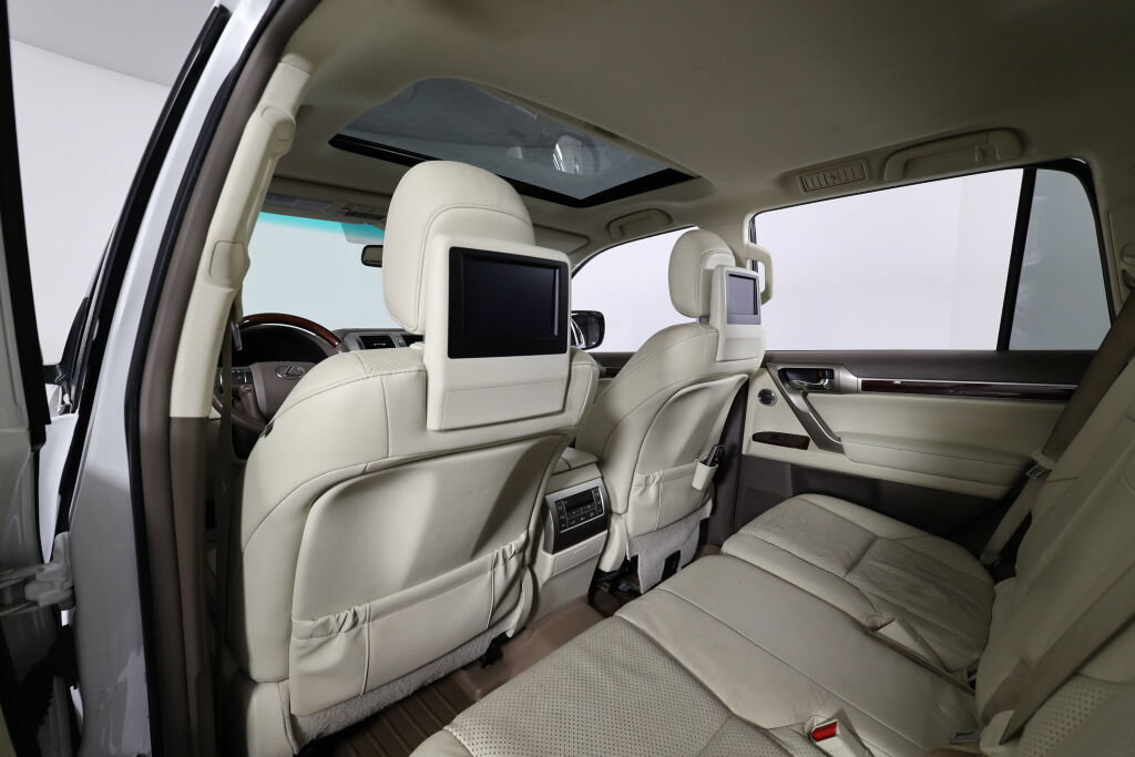 Used 2010 Lexus GX 460 Premium AWD/4WD image 14
