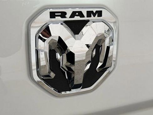 Used 2023 RAM 2500 Big Horn w/ Level 1 Equipment Group image 30