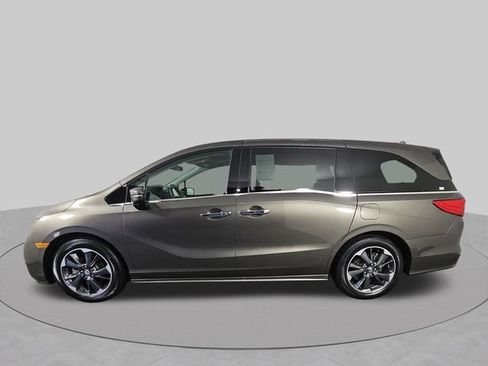 Used 2023 Honda Odyssey Elite image 13