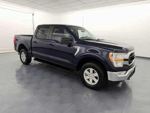 Used 2022 Ford F150 XLT w/ Trailer Tow Package image 2