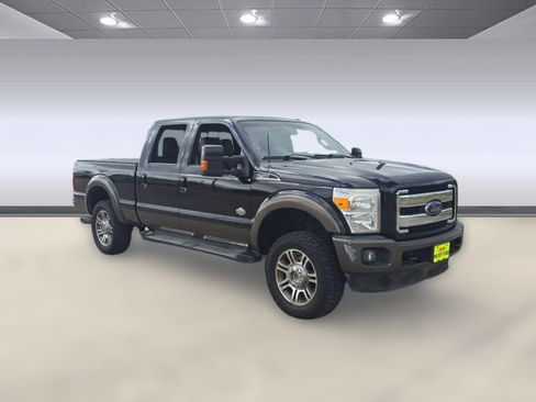 Used 2016 Ford F250 King Ranch image 7