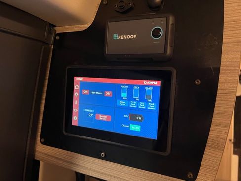 Used 2021 RAM ProMaster 3500 w/ Convenience Group image 25