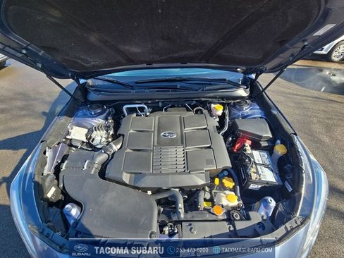 Used 2018 Subaru Outback 3.6R Limited image 20