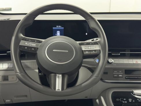 Used 2026 Hyundai Kona SEL Sport FWD image 4