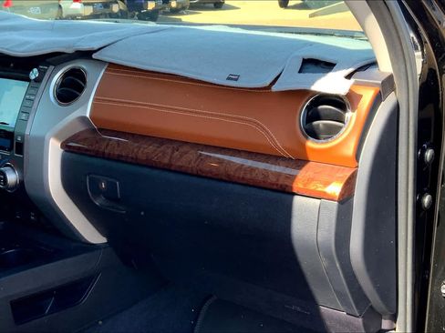 Used 2019 Toyota Tundra 1794 Edition image 18