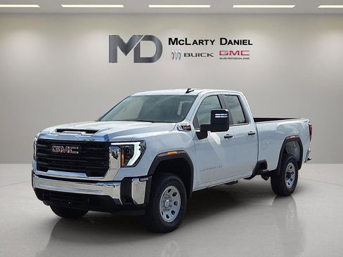 New 2026 GMC Sierra 2500 Pro AWD/4WD image 2