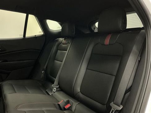 New 2026 Chevrolet Trax RS w/ Sunroof Package FWD image 24