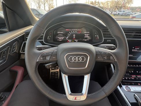 Used 2023 Audi SQ8 Prestige image 19