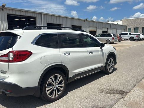 Used 2020 Subaru Ascent Touring w/ Popular Package #2A AWD/4WD image 3