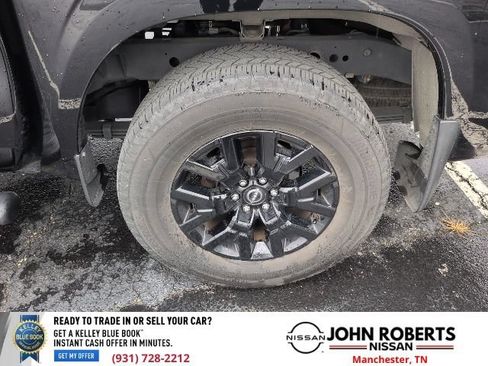 Used 2023 Nissan Frontier SV w/ Midnight Edition Package AWD/4WD image 6