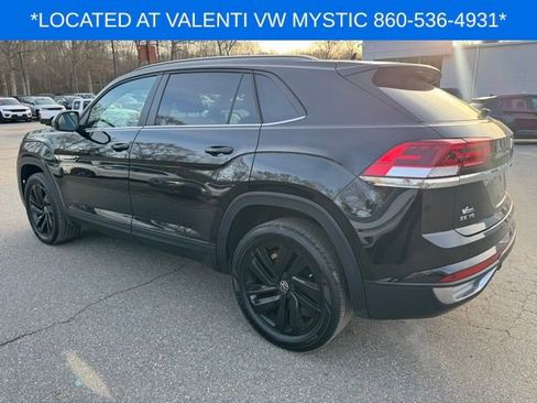 Certified 2022 Volkswagen Atlas Cross Sport SE w/ Panoramic Sunroof Package image 7